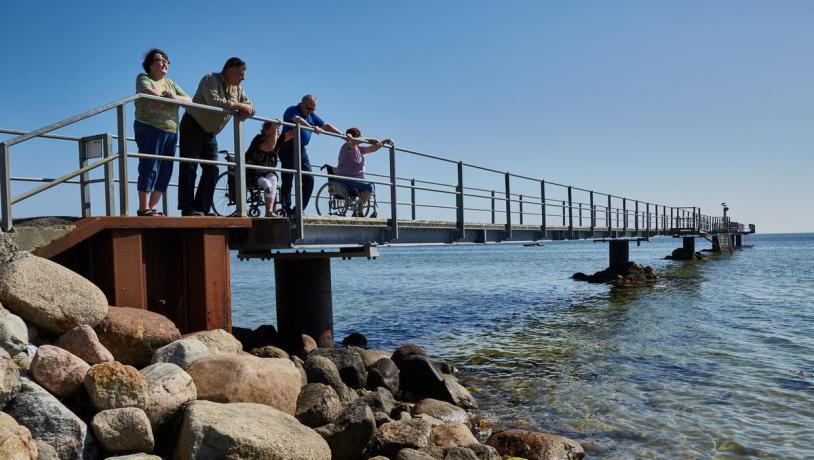 Badebro med kørestolsadgang