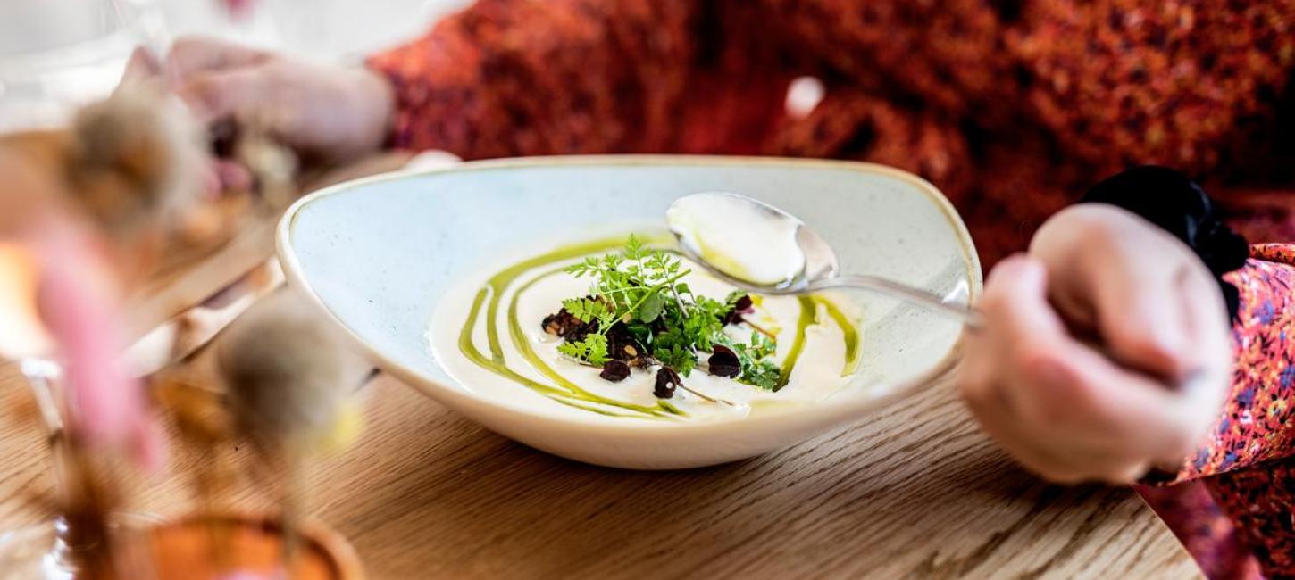 Suppe anretning hos Horsens Kunstmuseum
