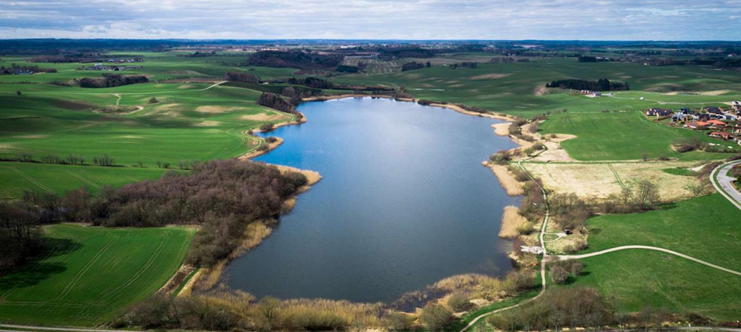 Luftfoto af Ring Sø ved Brædstrup