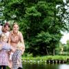 Familie på skattejagten Odder Rundt - en af fire skattejagter i Destination Kystlandet