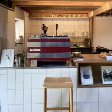 Kaffebar og workshop på Hjarnø