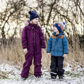 Vinterferie i Kystlandet - to søskende i vinterlandskab