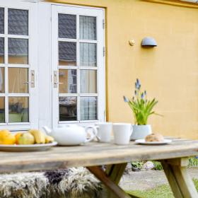 Overnatning, cafe og ophold på Blåkærgård på Tunø